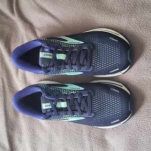 Women's Brooks Ghost 14 running shoe